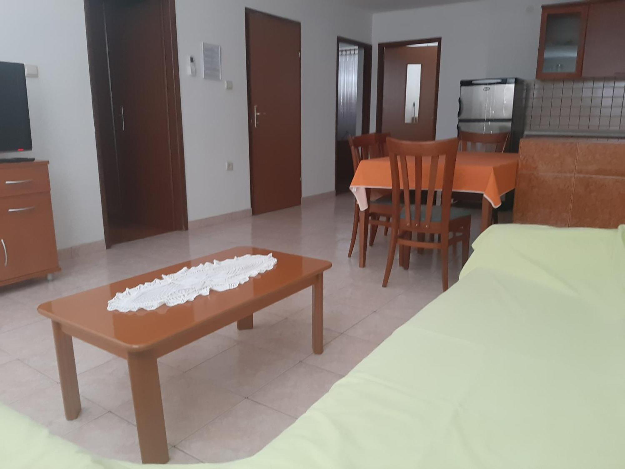 נובליה Apartments Kalsan מראה חיצוני תמונה