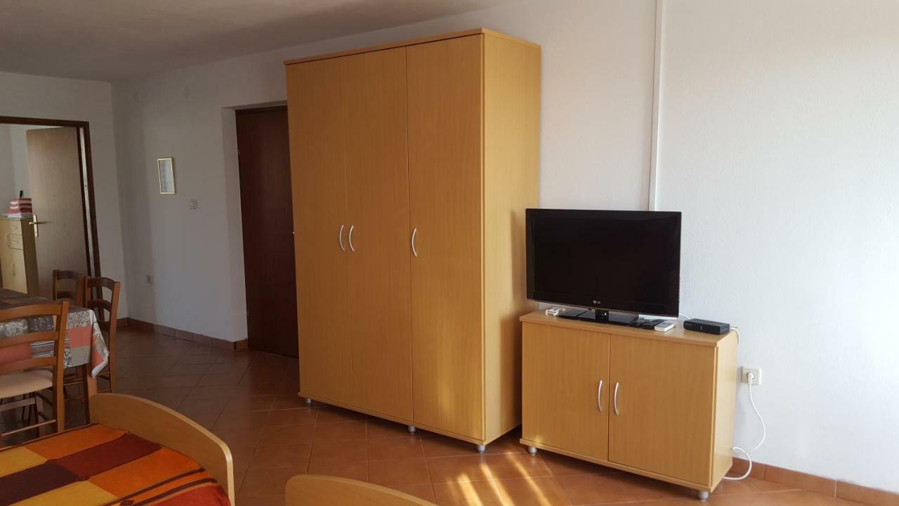 נובליה Apartments Kalsan מראה חיצוני תמונה